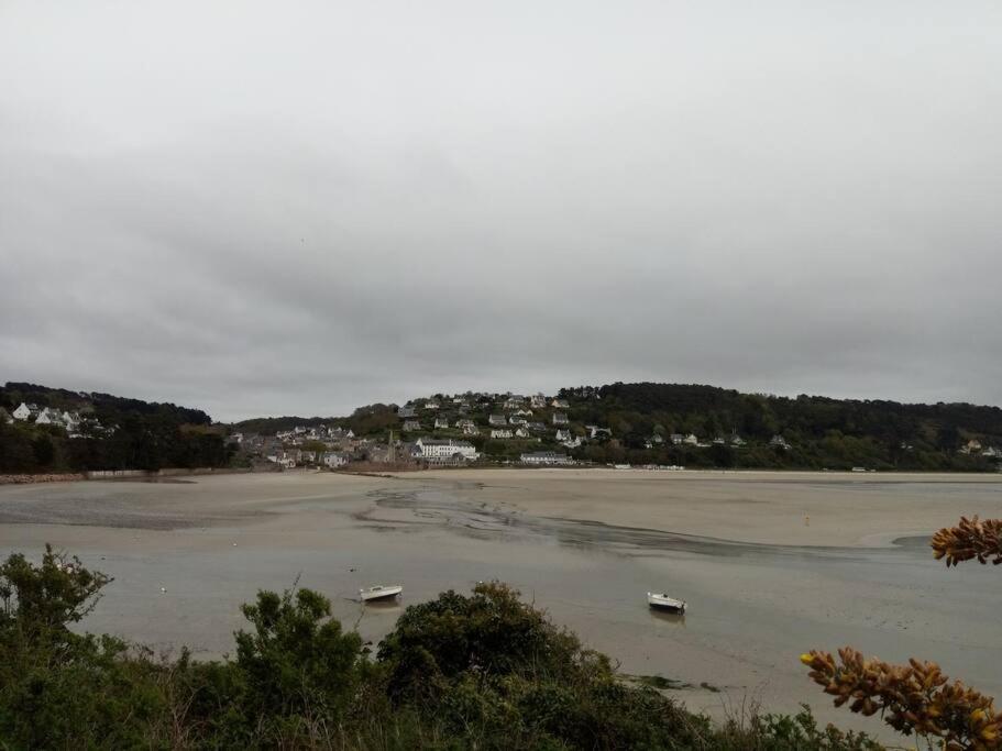 Appartement A 50M De La Plage Saint-Michel-en-Greve Luaran gambar